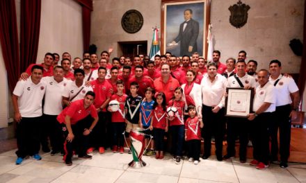 Reconoce Gobierno del Estado a los Tiburones Rojos de Veracruz, campeones de la Copa MX 2016