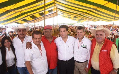 EL ALMA DEL NUEVO VERACRUZ SERÁ AZUCARERA: HÉCTOR YUNES