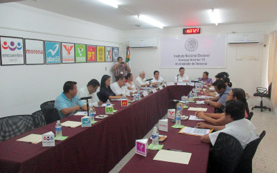 REALIZA INE TUXPAN SEGUNDA INSACULACIÓN