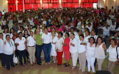 Mujeres con Michelle Gustin