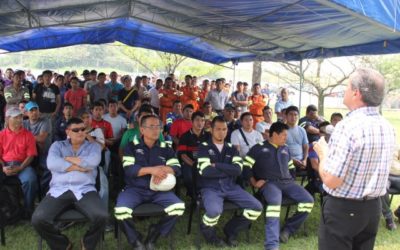 Basta de funcionarios ricos y de gente pobre en Veracruz: Juan Bueno Torio