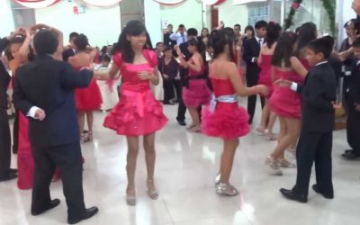Llama SEV a no realizar graduaciones costosas