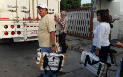 Trasladan paquetes electorales del Distrito de Tuxpan para su recuento