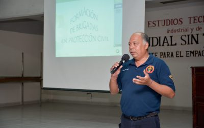 Conforman Unidades Internas de Protección Civil en Escuelas de Tuxpan