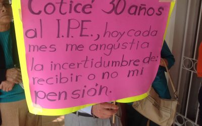 Jubilados y Pensionados, exigen un alto al saqueo del IPE