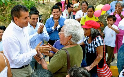 Inaugura ASR una nueva pavimentación en Tuxpan