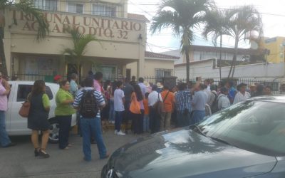 Ejidatarios se manifestaron frente al Tribunal Agrario