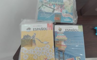 Reparte SEV libros de texto gratuito a escuelas de la zona norte
