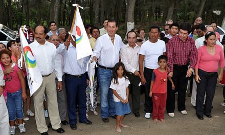 Inicia ASR el 2012 con el banderazo del bulevar playero en Tuxpan