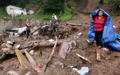 Habilita DIF Tuxpan centros de acopio para damnificados por «Earl»