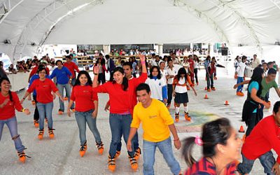Inauguran pista de hielo en Tuxpan