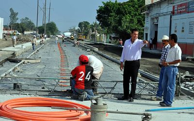 Supervisa ASR la pavimentación de la avenida Adolfo Lopez Mateos en Tuxpan