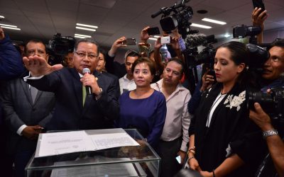 Rinde protesta Flavino Ríos Alvarado como Gobernador interino de Veracruz