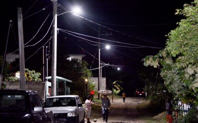 Inaugura Raúl Ruiz Alumbrado Público en Colonia Nacional