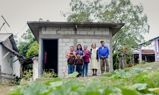 Entrega RRD Cuartos Dormitorio en Zapotalillo y Boca del Monte