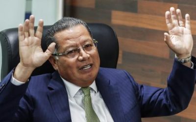 Debo no niego, pago no tengo: Flavino