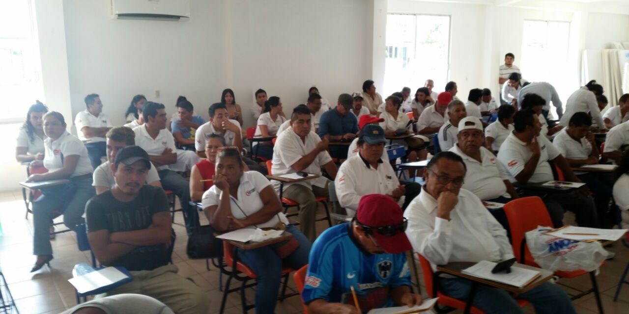 Veracruz, segundo lugar en certicifaciòn de estudios; IVEA