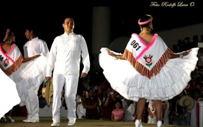 Celebrán 10° Concurso Nacional de Huapango en Tuxpan