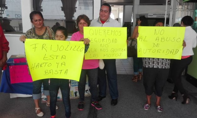 Habitantes de Frijolillo se manifiestan en contra de Tránsito y SSPM