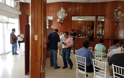 Feo, cansado, ojeroso y sin ilusiones