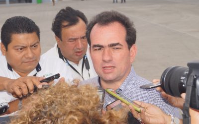 Urge reestructuración de  deuda de Veracruz; Pepe Yunes