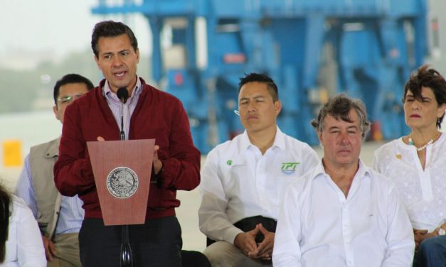 Inaugura EPN Tuxpan Port Terminal (TPT)