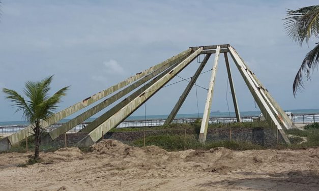 Buscan darle utilidad a elefantes blancos de la  zona de playa