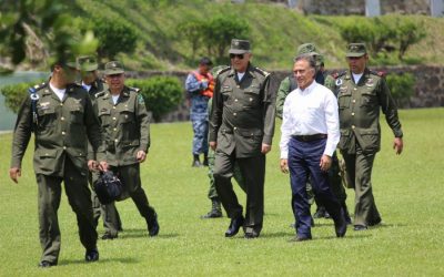 “El Ejército Mexicano redoblará su esfuerzo para mejorar la seguridad de los veracruzanos. Hoy le expresé mi agradecimiento al Secretario de la Defensa Nacional”: Gobernador Yunes
