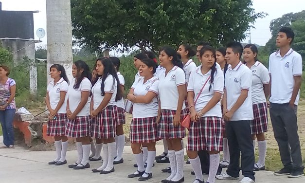 Carecen los Tebaev de docentes en los planteles