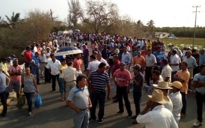 Pescadores se manifiestan en contra de Gasoducto