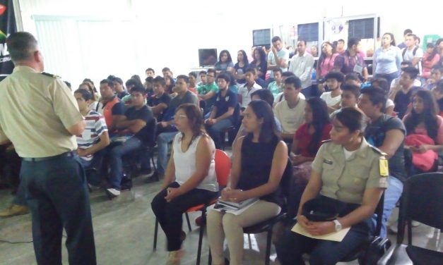Difunden ponencia sobre panorama de las fuerzas Armadas mexicanas