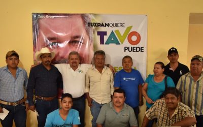 Se reúne Tavo Greer con apicultores y medios de comunicación