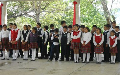 Piden austeridad ante fiestas de fin de cursos