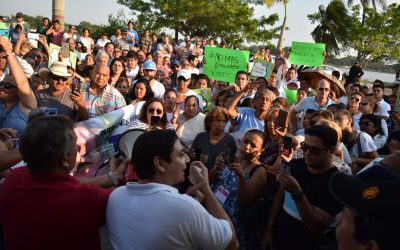 Tuxpeños se inconforman ante primeros resultados del PREP