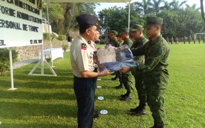SEDENA dota de uniformes administrativos a personal de tropa