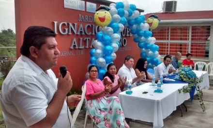 Aterrizan inversión a Jardín de Niños: Toño Aguilar