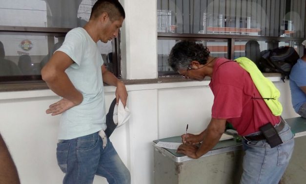 Obreros tuxpeños esperanzados a reactivación de Oceanografía