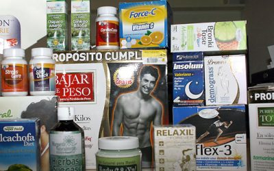 Mantienen alerta sanitaria por productos «milagro»