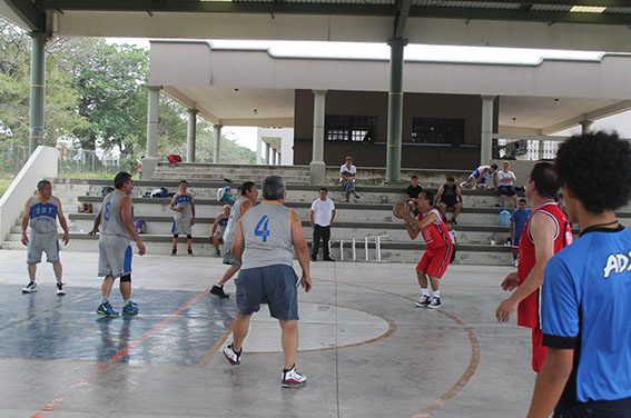 Convocan a torneo de veteranos en basquetbol