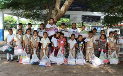 DIF Tuxpan concluye entrega de paquetes escolares