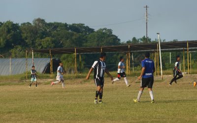 ASL va de líder en segunda libre del Futbol Llanero