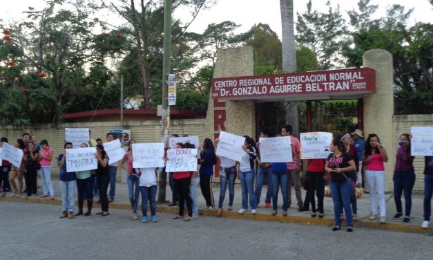 Sin becas desde Duarte