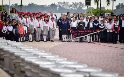 Ayuntamiento de Tuxpan  Entrega Pintura a 41 Escuelas