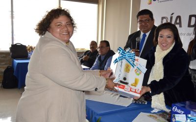 Alcalde reconoce labor periodística
