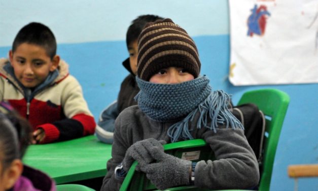 Emiten criterios para suspender clases por Frío