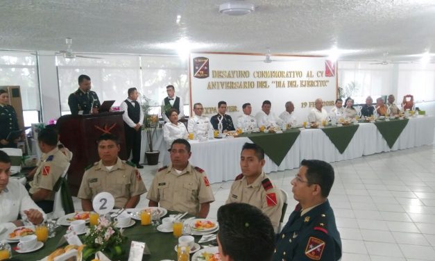 Conmemoran 105 aniversario del Día del Ejército