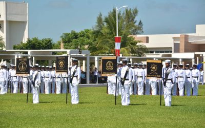 Abre convocatoria Universidad Naval