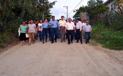 Banderazo de obras en Alto Lucero