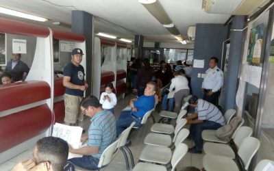 Exhortan a transportistas a aprovechar programa de condonación de derechos de control vehicular