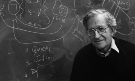 Las 10 estrategias de manipulación mediática: Noam Chomsky